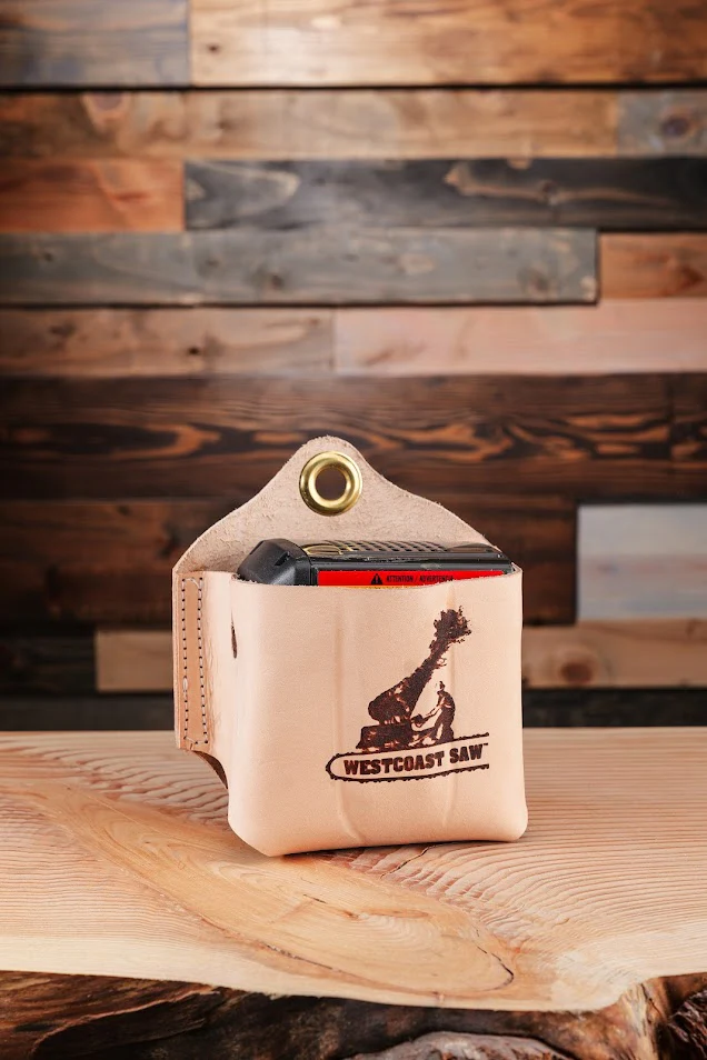Westcoast Saw Leather Battery Pouch - Image 3